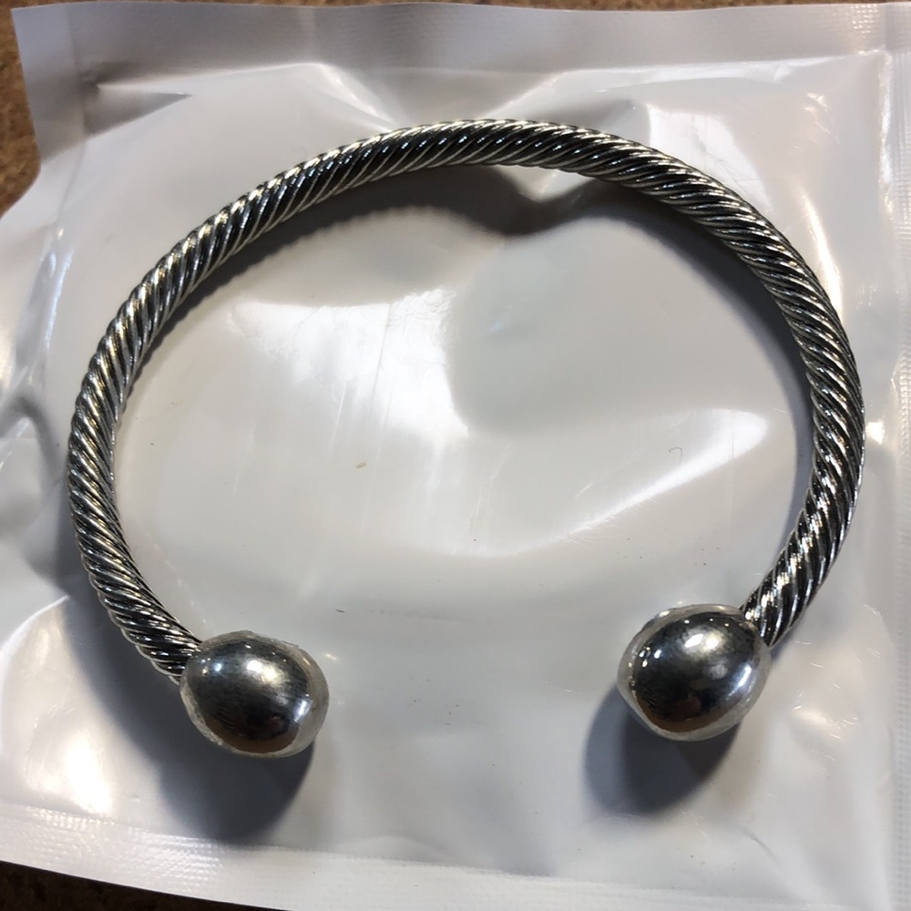 Classic Silver Stainless Steel Magnetic Bracelet